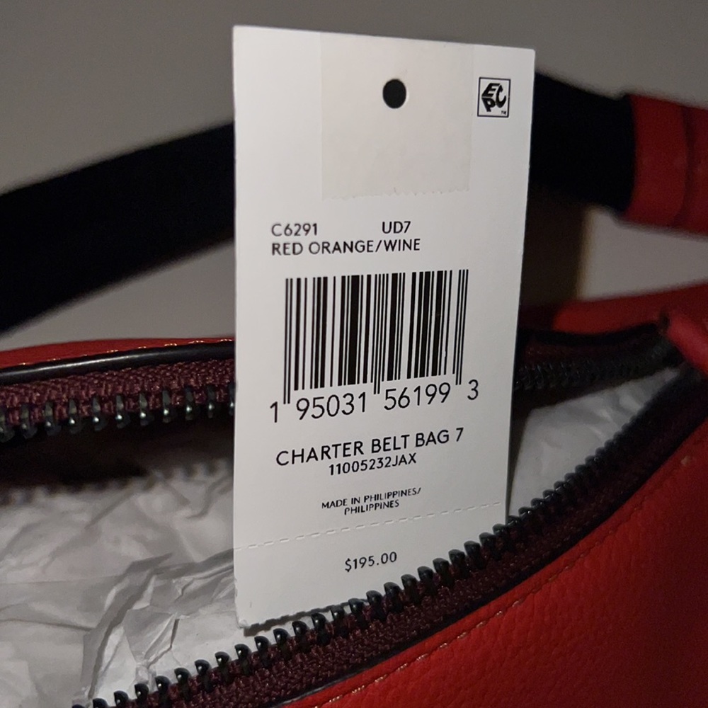 NWOT Coach Charter Belt Bag In Red Orange - Picture 4 of 4